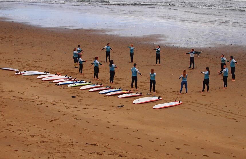 Cocos Surfhouse Hostel San Juan De La Arena Bagian luar foto