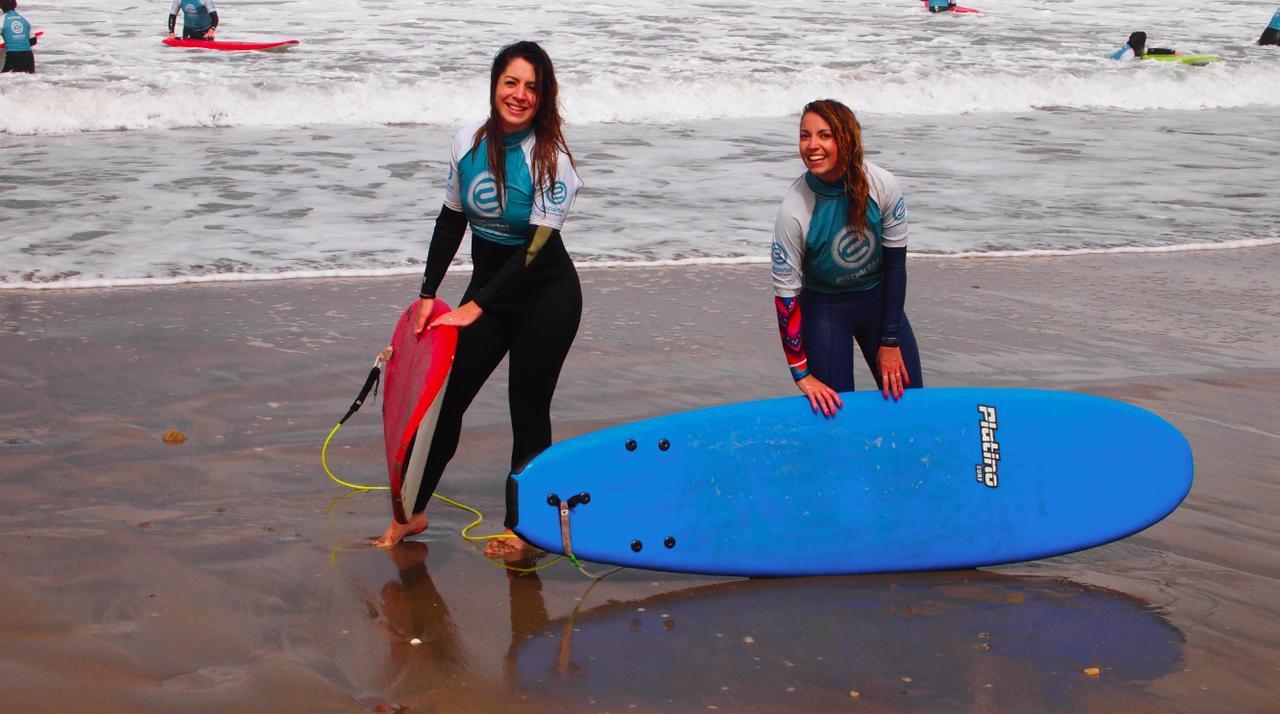 Cocos Surfhouse Hostel San Juan De La Arena Bagian luar foto